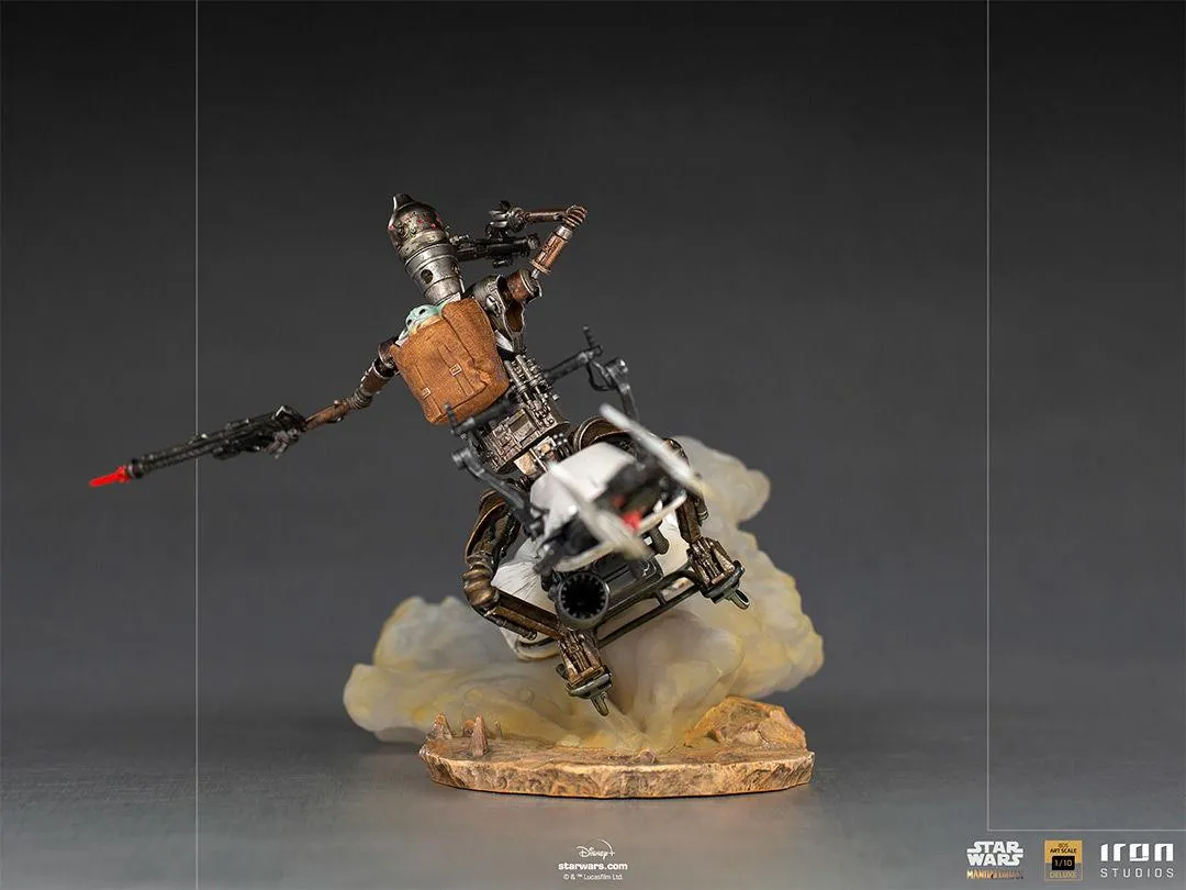 Star Wars: Mandalorian - IG-11 & Child Deluxe 1:10 Scale Statue - Image 2