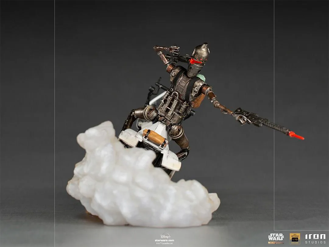 Star Wars: Mandalorian - IG-11 & Child Deluxe 1:10 Scale Statue - Image 4
