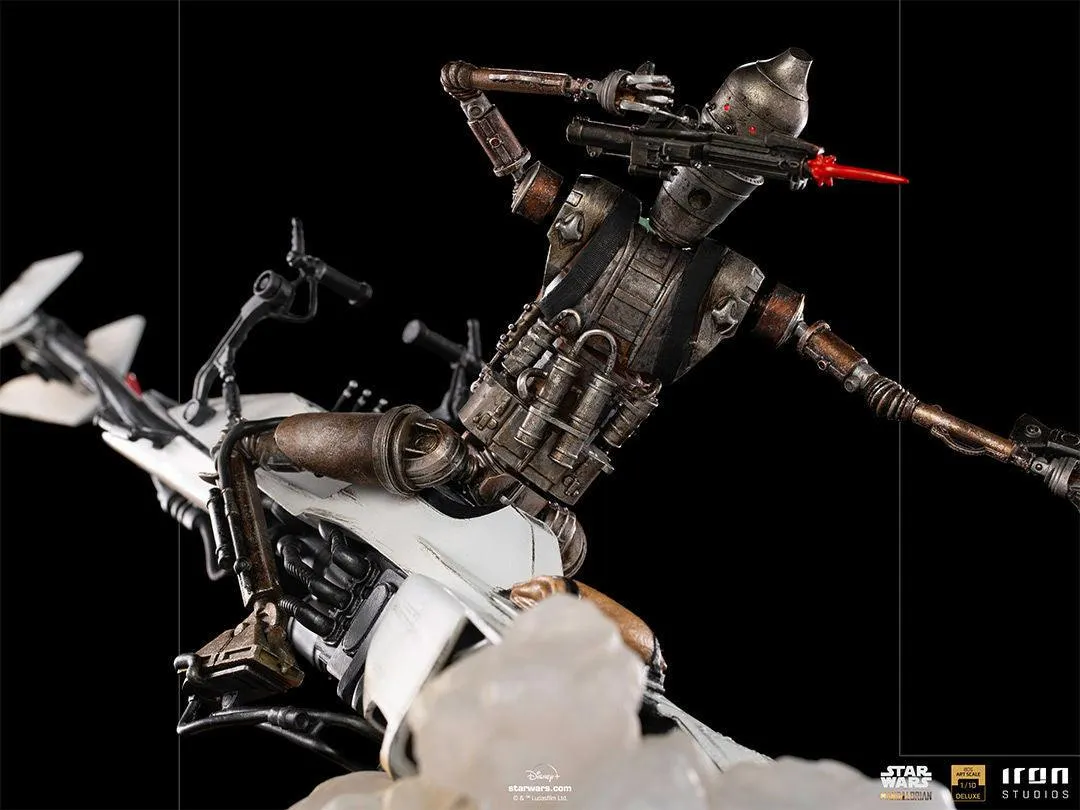 Star Wars: Mandalorian - IG-11 & Child Deluxe 1:10 Scale Statue - Image 7