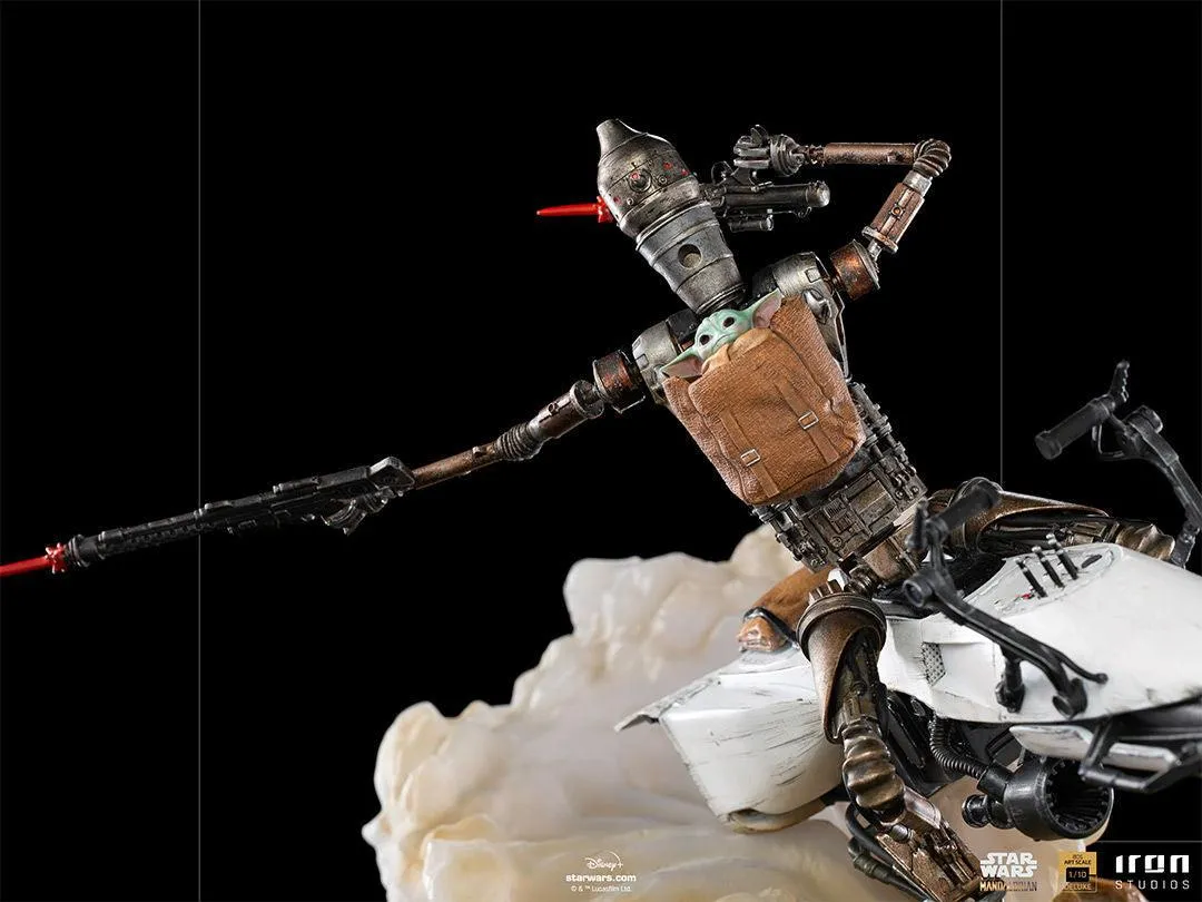 Star Wars: Mandalorian - IG-11 & Child Deluxe 1:10 Scale Statue - Image 8
