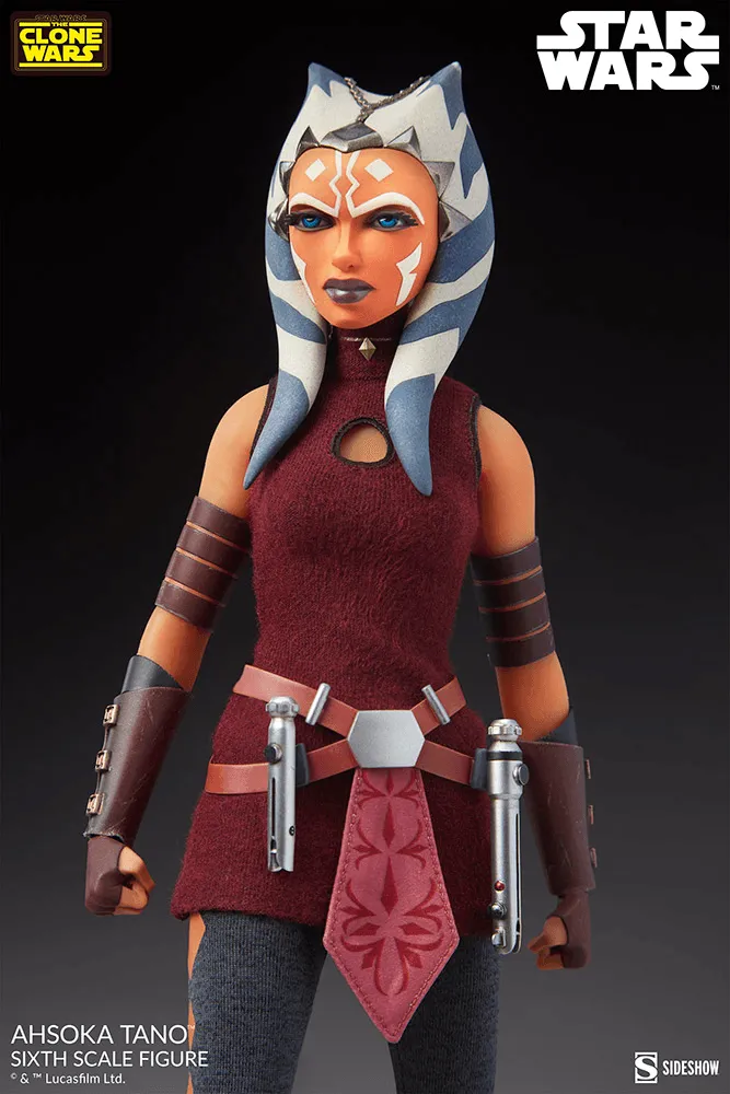 Star Wars: The Clone Wars - Ahsoka Tano 1:4 Scale Action Figure - Image 9