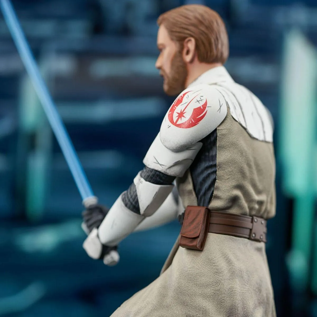 Star Wars: The Clone Wars - Obi-Wan Premier Statue - Image 5