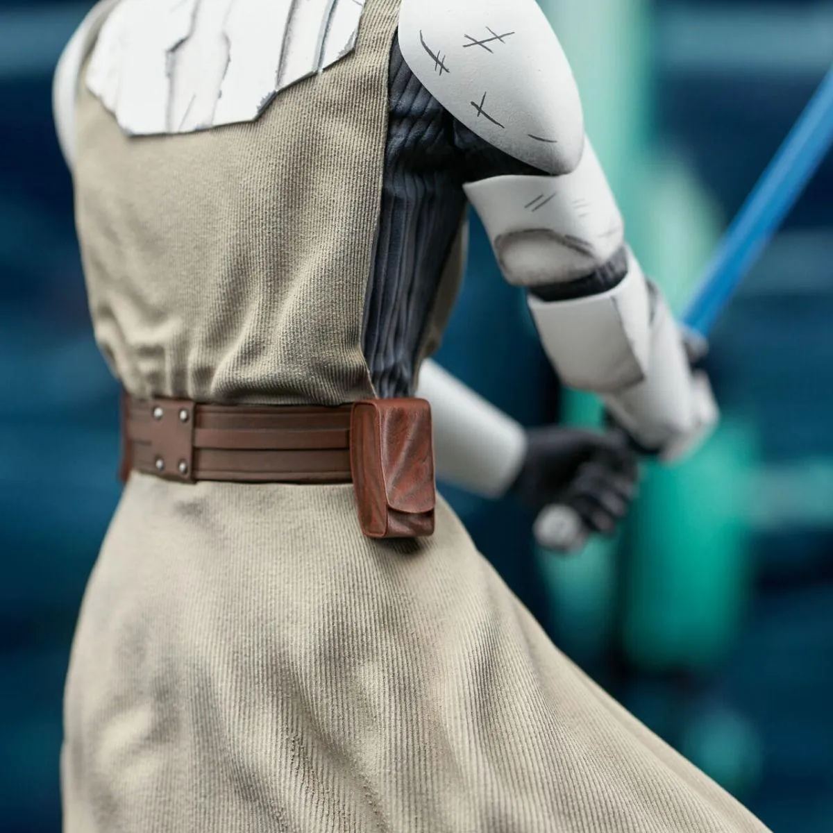 Star Wars: The Clone Wars - Obi-Wan Premier Statue - Image 6