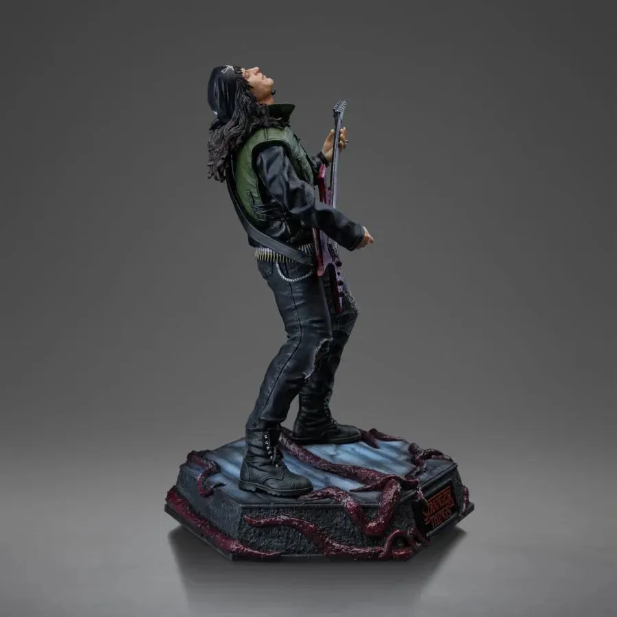 Stranger Things - Eddie Munson Deluxe 1:10 Scale Statue - Image 5