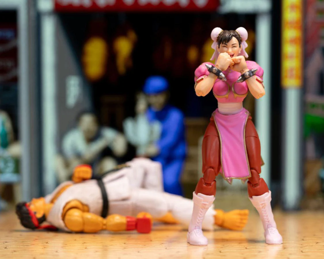 Street Fighter - Chun-Li (Player 2) Deluxe 6" Figure - Image 8
