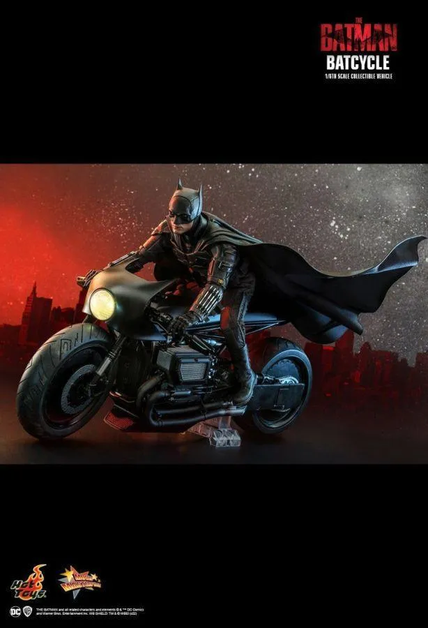 The Batman - Batcycle 1:6 Scale Collectable Vehicle - Image 9