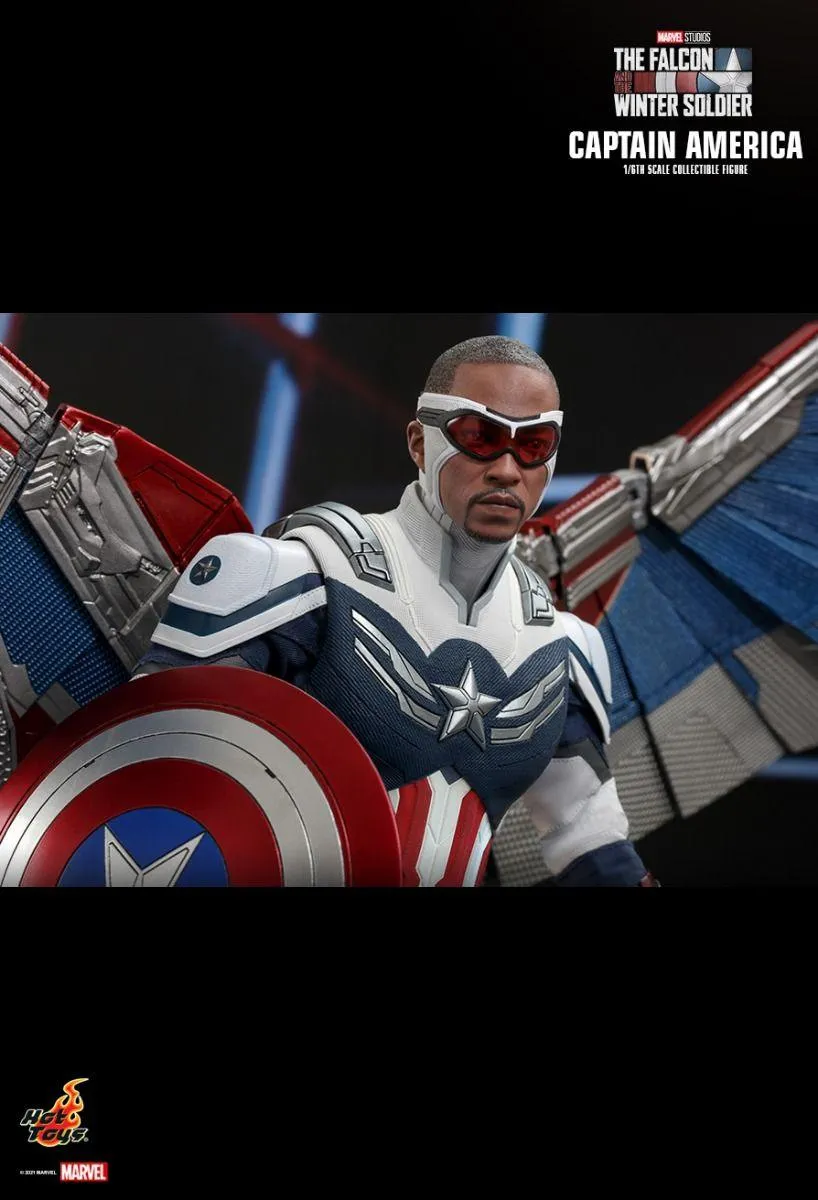 The Falcon and the Winter Soldier - Captain America 1:6 Scale Collectable Action Figure - Image 9
