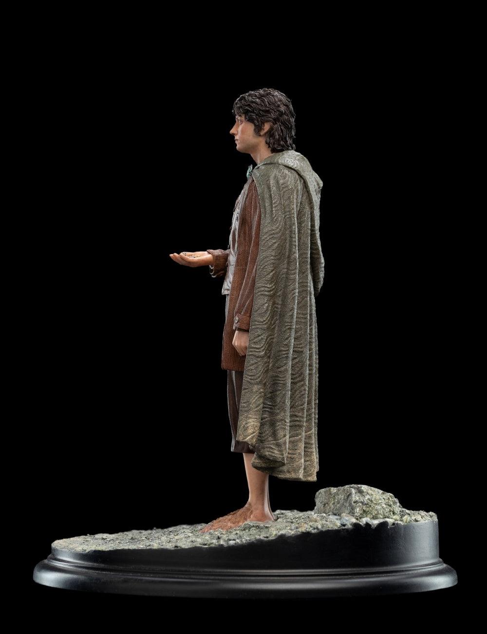 The Lord of the Rings - Frodo Baggins, Ringbeaer Classic Series 1:6 Scale Statue - Image 6