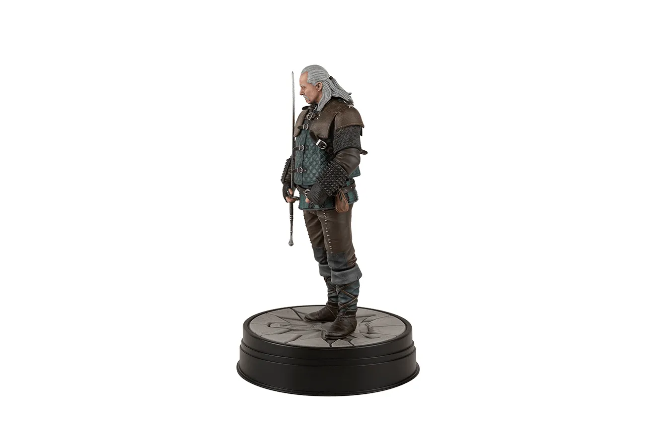The Witcher 3 - Vesemir Figure - Image 4