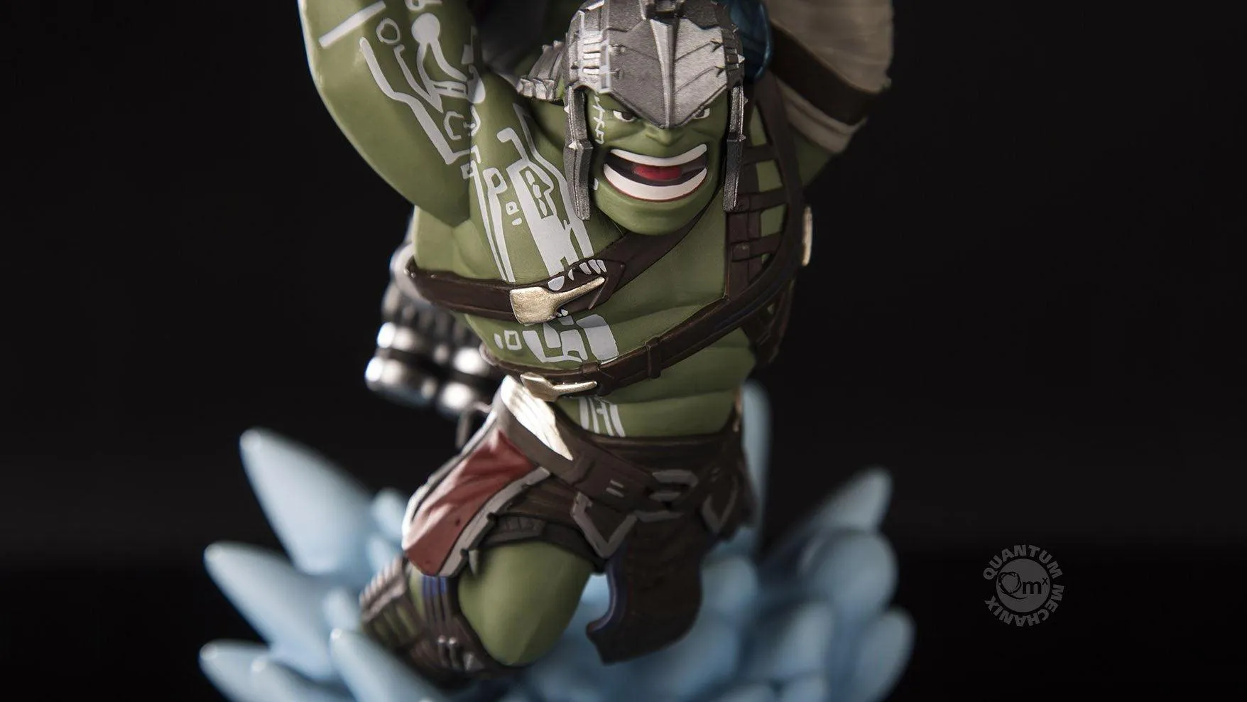 Thor 3: Ragnarok - Gladiator Hulk Q-Fig Max Diorama - Image 6