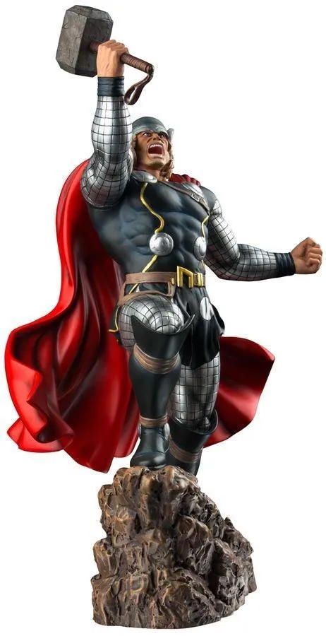 Thor - Thor with Interchangeable Head Limited Edition 1:6 Scale Statue - Image 8