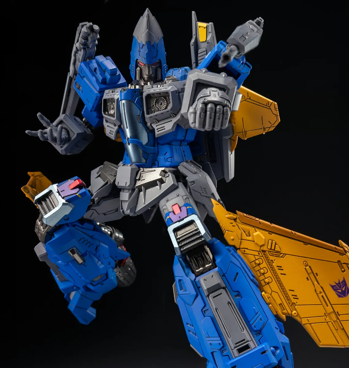 Transformers - Dirge MDLX Figure - Image 4