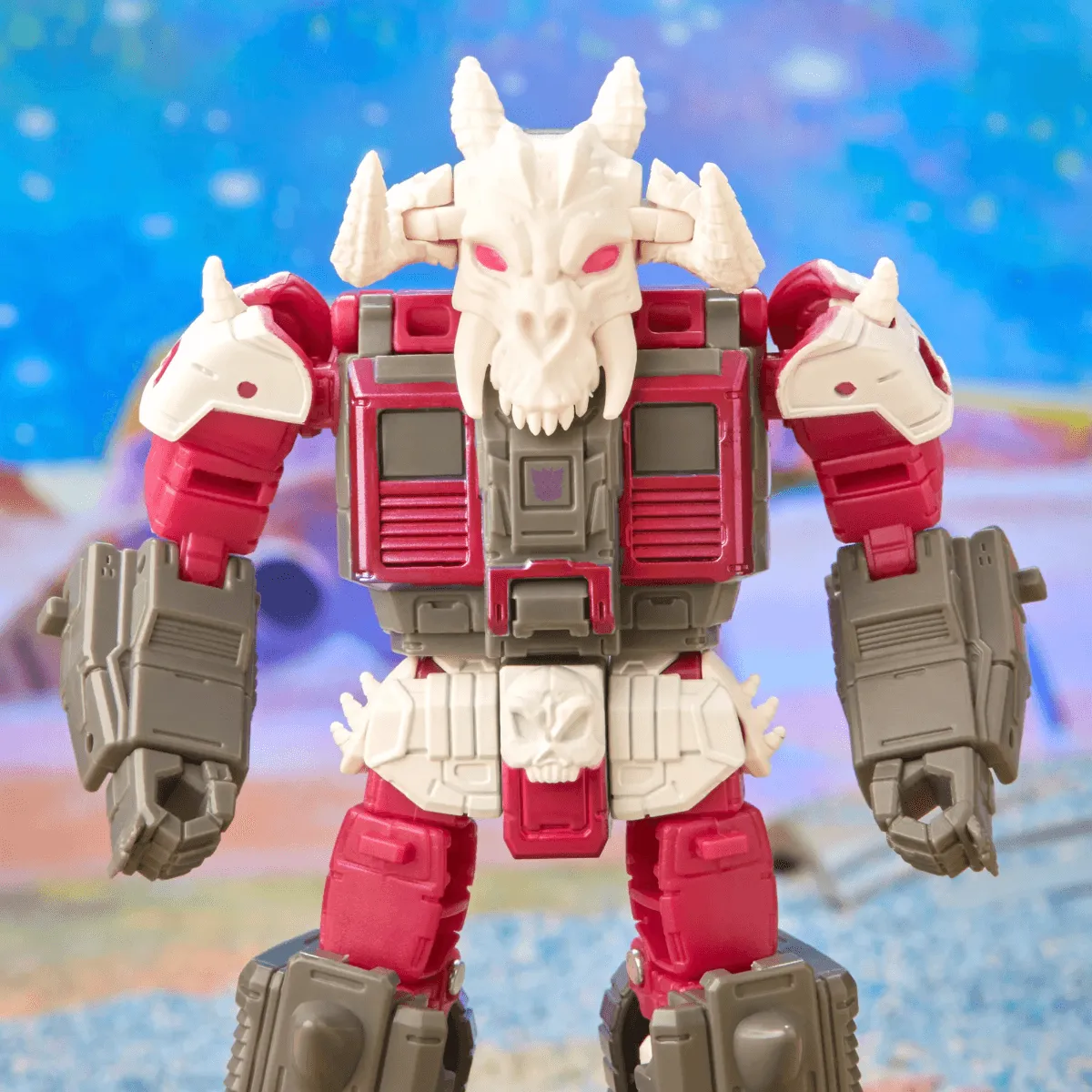 Transformers Legacy: Deluxe Class - Skullgrin Action Figure - Image 8