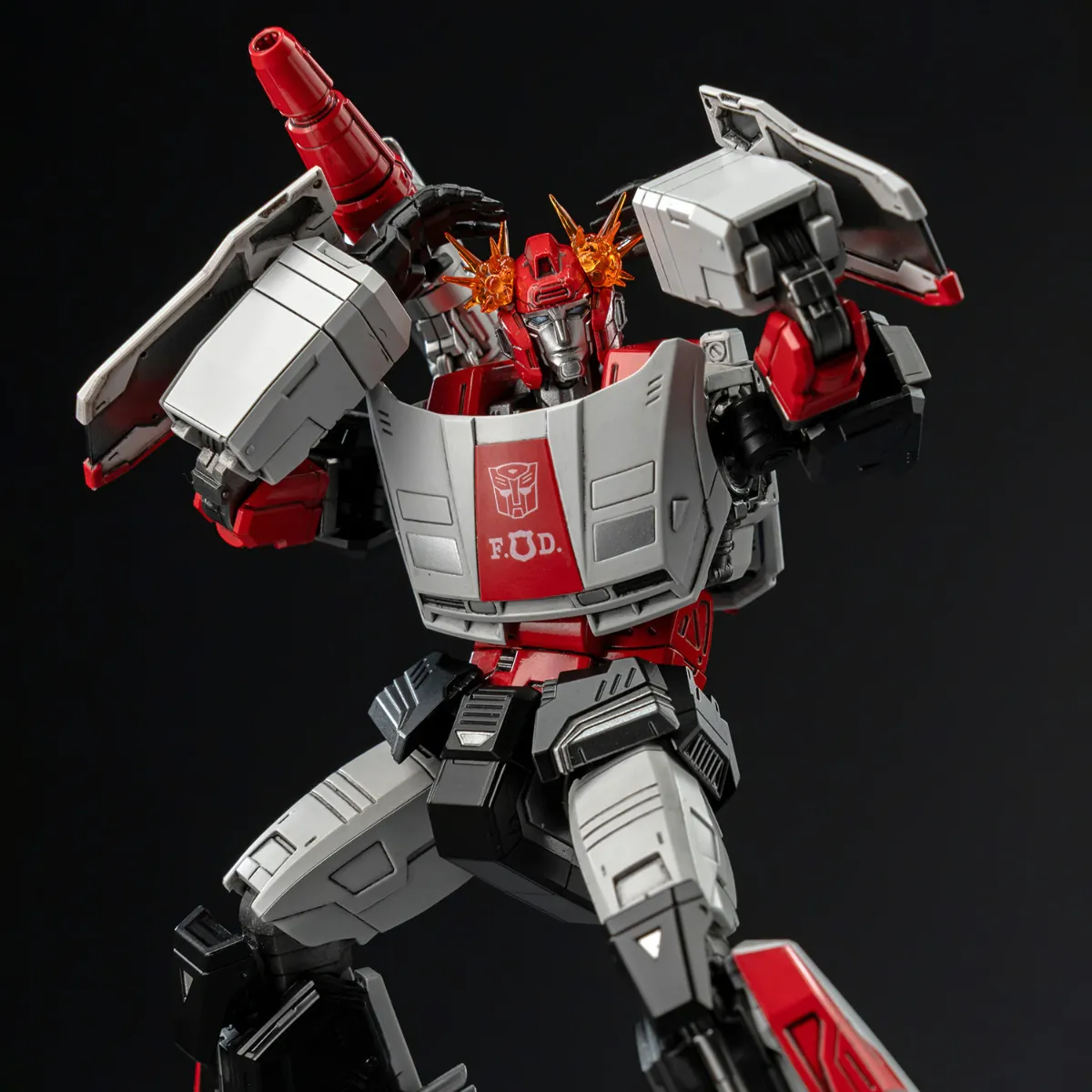 Transformers - Red Alert Mdlx Figure - Image 6