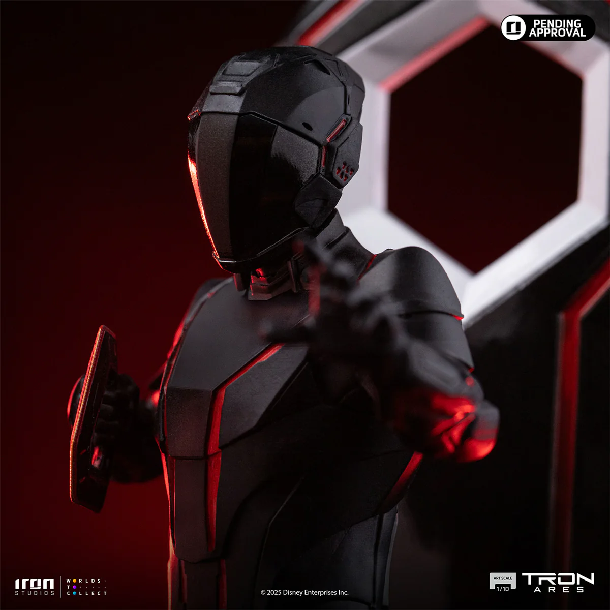 Tron - Ares 1:10 Scale Statue - Image 4