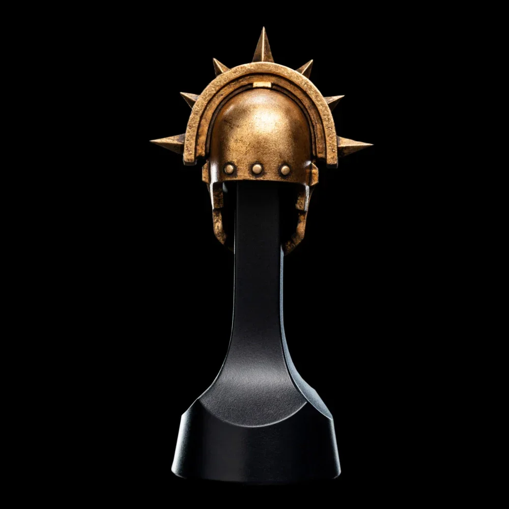 Warhammer: Age of Sigmar - Stormcast Eternal Liberator Replica Helmet - Image 7