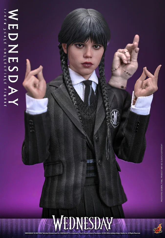 Wednesday - Wednesday Addams 1:6 Scale Collectable Action Figure - Image 4