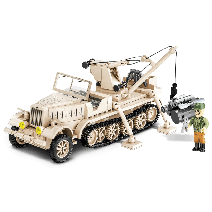 World War 2 - Sd.Kfz. 9/1 "Famo" Half-Track (502 Piece Kit) - Image 2