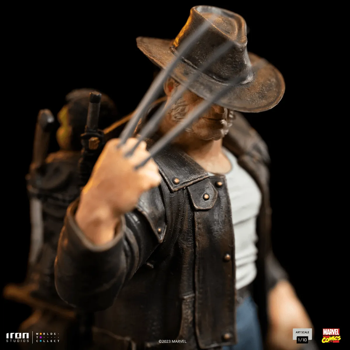 X-Men - Wolverine (Old Man Logan) 1:10 Statue - Image 21